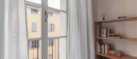 Apartment (1 Bedroom) | Interior