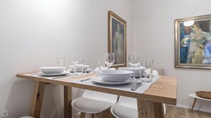 Apartment (1 Bedroom) | Interior