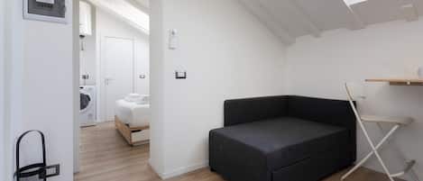 Apartment (1 Bedroom) | Interior