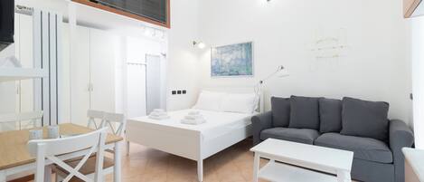 Huoneisto (1 Bedroom) | 1 makuuhuone, ylelliset vuodevaatteet