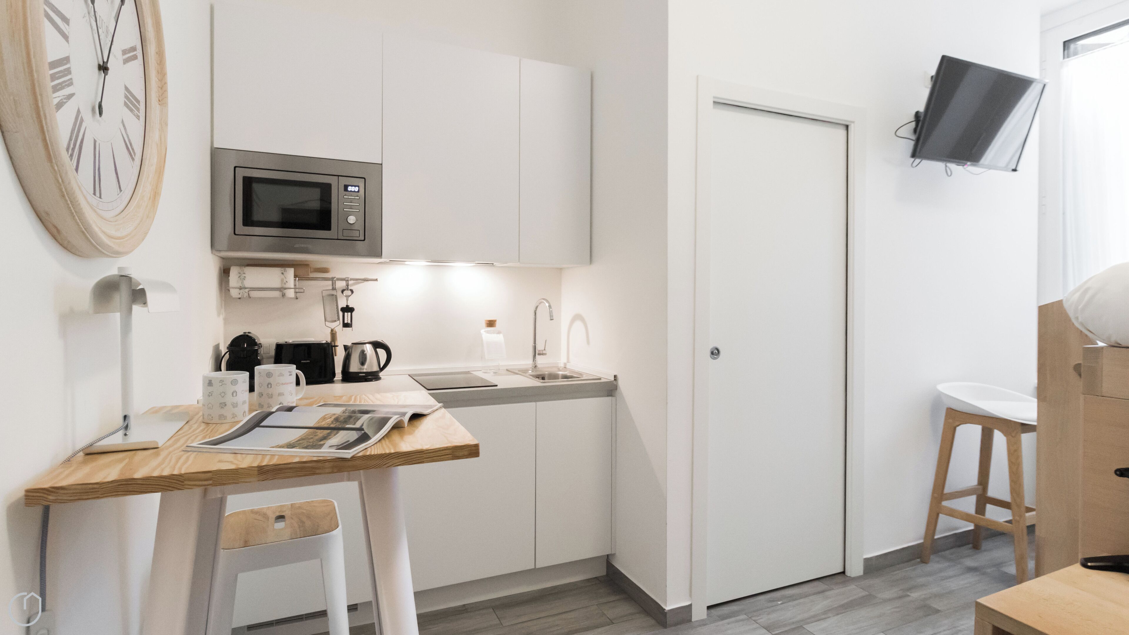 المنشأة من الداخل