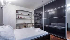 公寓 (1 Bedroom) | 1 間睡房、高級寢具、熨斗/熨衫板、床單