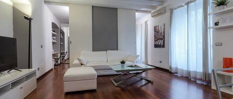 50-Zoll-Flachbildfernseher mit Kabelempfang, Fernseher