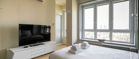 Apartment (0 Bedroom) | Interior