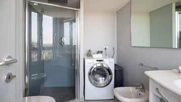 Apartment (0 Bedroom) | Bahagian dalam