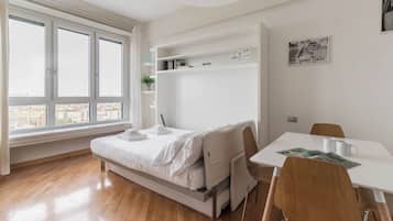 Apartment (0 Bedroom) | Interior