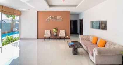 Chic Condo apartment by Lofty