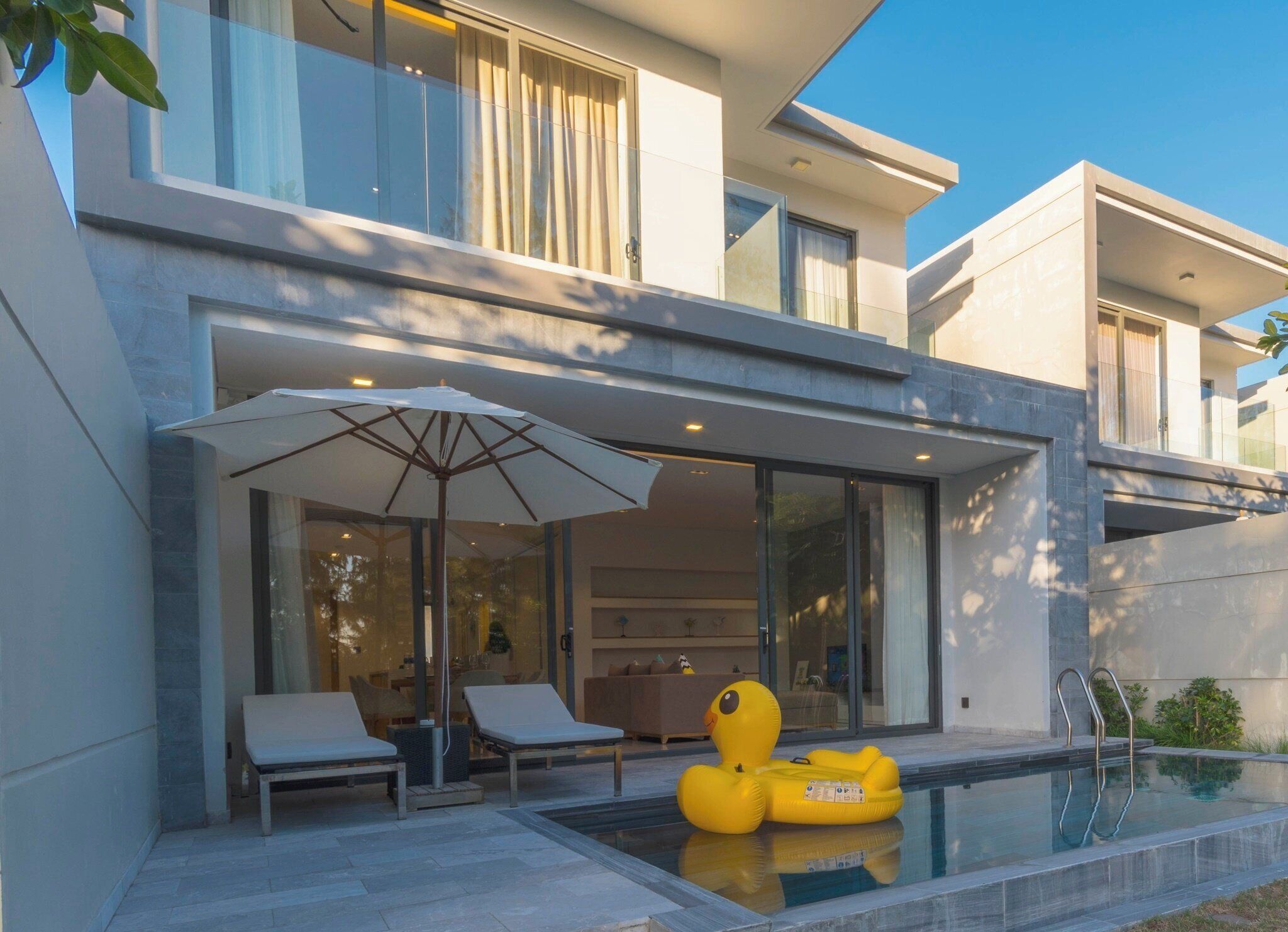 Fachada de la propiedad