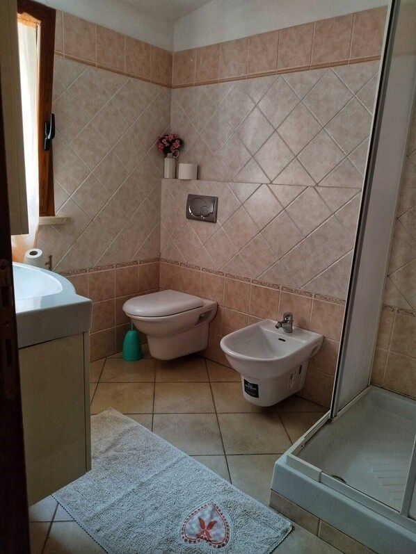 Doccia, bidet