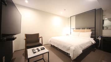 Basic Double Room | Free WiFi