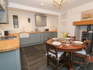 Lavavajillas, utensilios de cocina