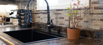 Country home w/ fenced yard hot tub wi-fi