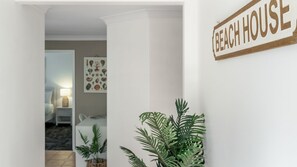 5 chambres, bureau, fer et planche à repasser, Wi-Fi