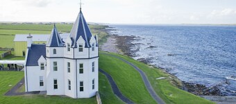 Buckie - 1 Bed Luxury Studio Apartment