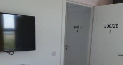 Buckie - 1 Bed Luxury Studio Apartment