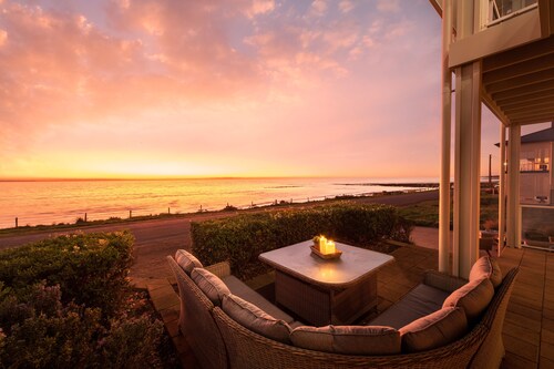 Sol Living Beach House