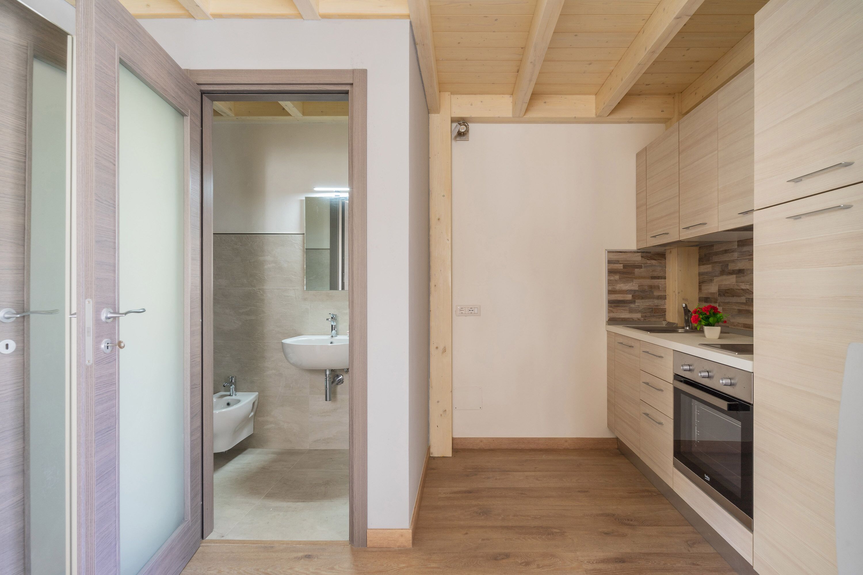 Appartement | Cuisine privée | Batterie de cuisine, vaisselle et ustensiles