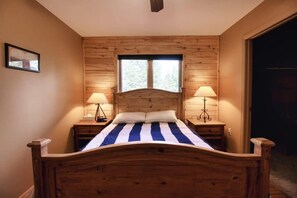 3 chambres, fer et planche Ă repasser, Wi-Fi, draps fournis
