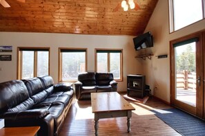 TV, lettore DVD, studio