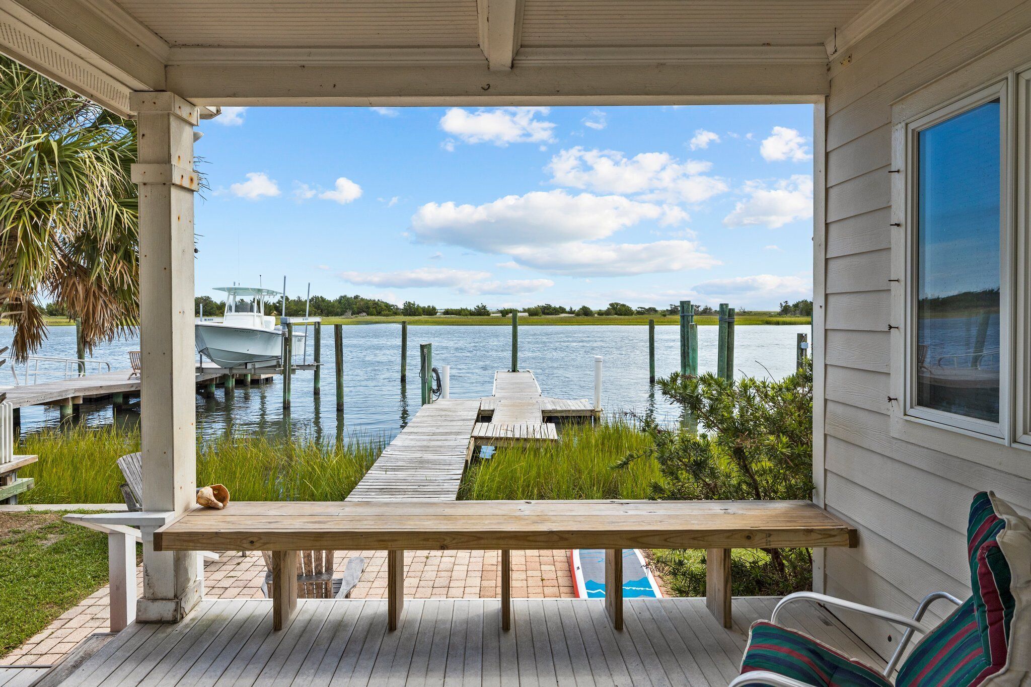 Sound Front Home with Dock in Downtown Beaufort, NC (Creek Watch)