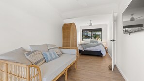 2 habitaciones, tabla de planchar con plancha y wifi gratis 