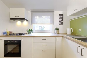 Private kitchen - Homestay Pula - quiet part,2 min walk to city centar (Pula)