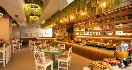 Beyzaa Hotel & Suites , Kolkata