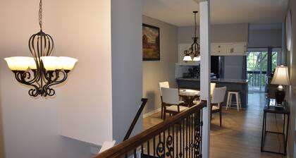Gorgeous 3 Bedrooms with 3 baths by Zona Rosa