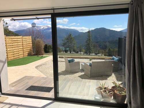 Cosy appart vue lac et montagnes