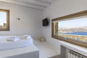 5 bedrooms, iron/ironing board, WiFi, bed sheets - Beautiful Villa Isabella (Mykonos)
