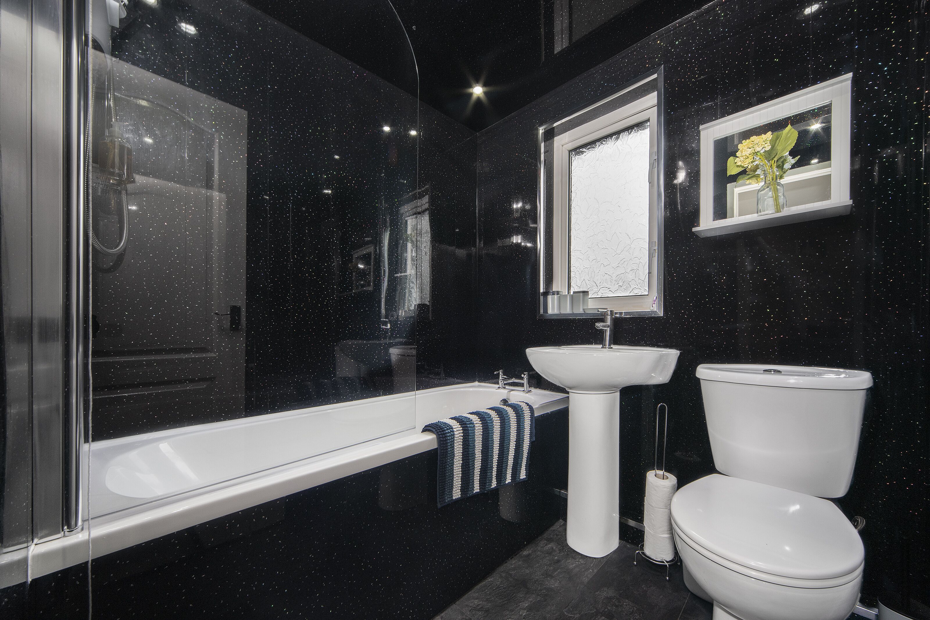 Superior House | Bathroom | Hair dryer, soap, shampoo