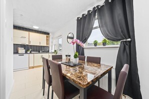 Superior House | Dining room - Rothesay House by Klass Living (Coatbridge)