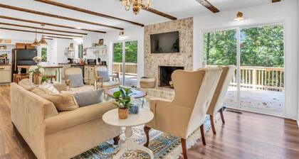 Bring YOUR BOAT- Private Dock, Deep Water, Gameroom and Firepit