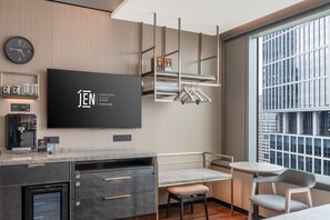 Premium bedding, down duvets, individually decorated - JEN Shenzhen Qianhai By Shangri-La (Shenzhen)