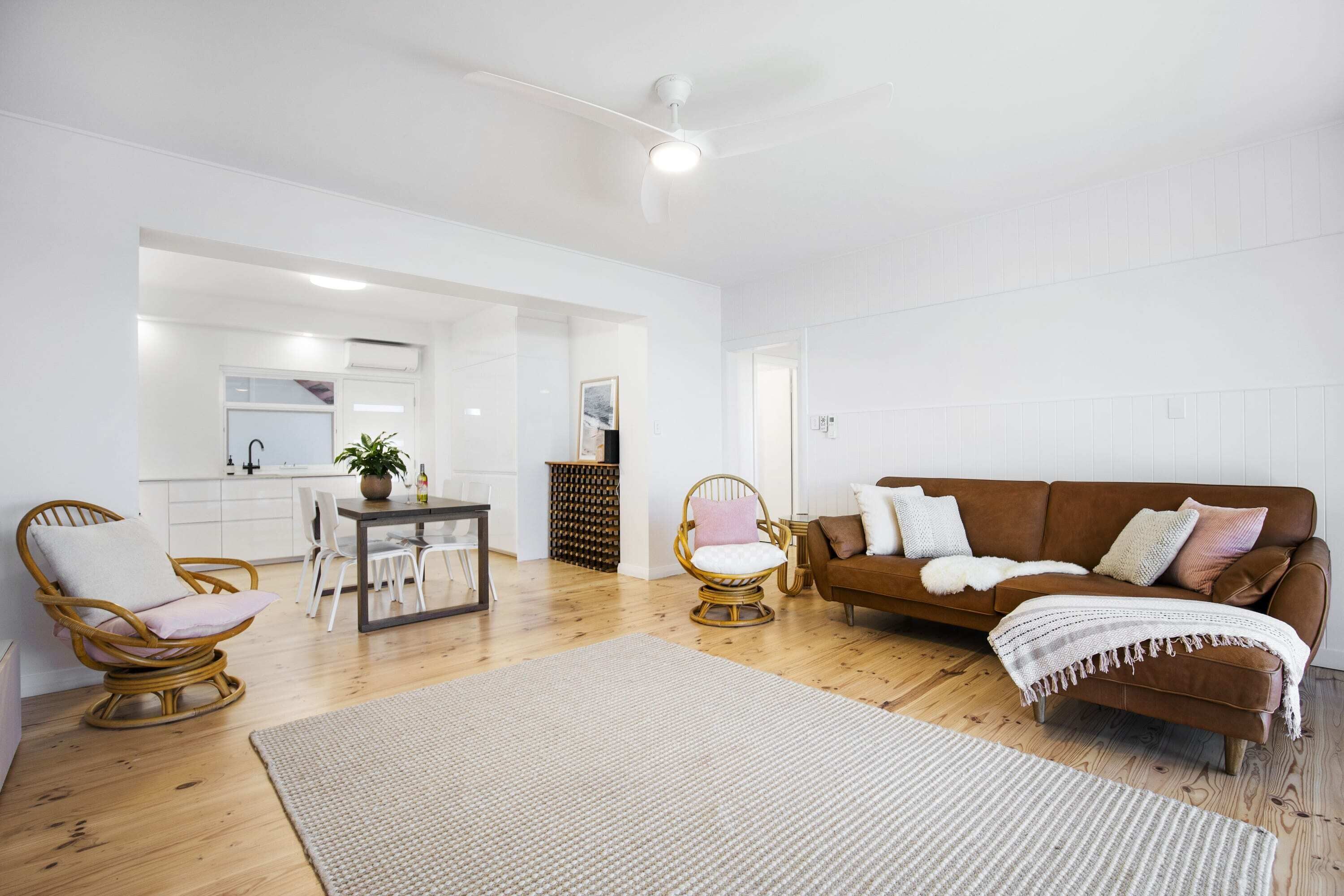 Luxury Beachfront Retreat | Henley Beach Esplanade — image 14