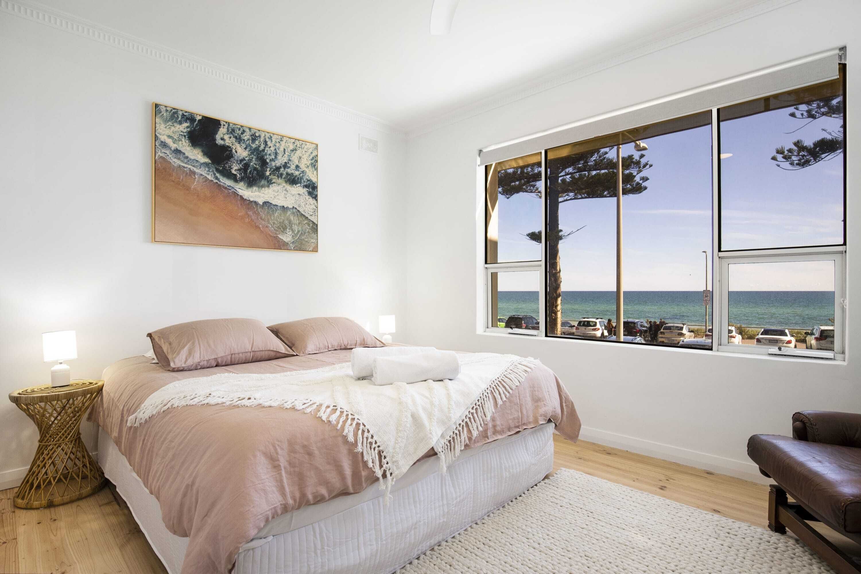 Luxury Beachfront Retreat | Henley Beach Esplanade — image 8