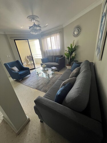 Madrigal 1-3br With Parking
