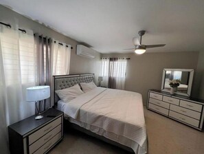 3 habitaciones, tabla de planchar con plancha y wifi gratis 