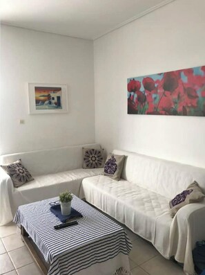 Interior - Sea View flat - Marmari village 1hour from Rafina (marmari)