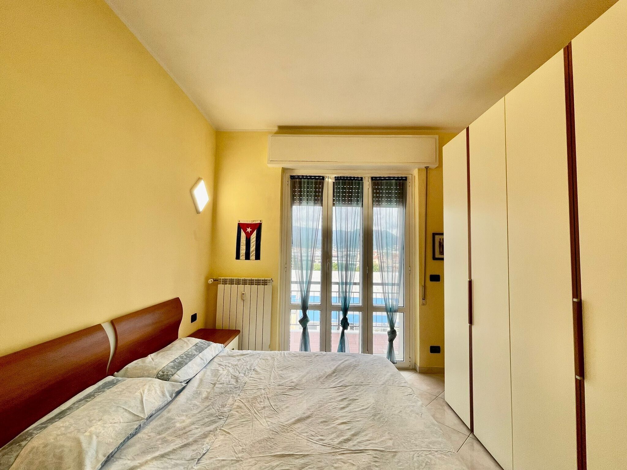 2 chambres, fer et planche à repasser, Wi-Fi gratuit, draps fournis