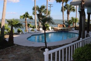 Pool - The Villa at D&R Pelican Bay Resort (Fulton)