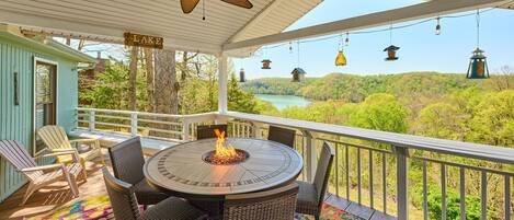 تناول الطعام بالخارج