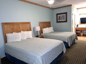 Desk, iron/ironing board, WiFi, bed sheets