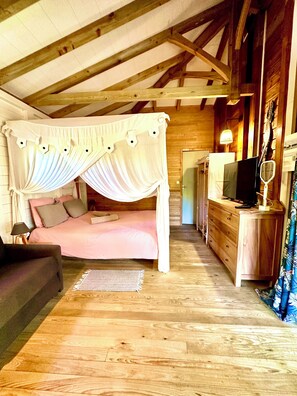 1 Schlafzimmer, Bügeleisen/Bügelbrett, Reisekinderbett, kostenloses WLAN