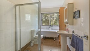 Badewanne, Haartrockner