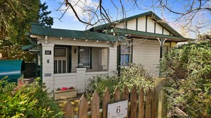Exterior - Kings Bower at Katoomba (Katoomba)