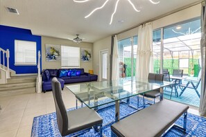 Appartement, Meerdere bedden (A Touch of Blue at Windsor Island Res) | 5 slaapkamers, beddengoed