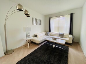 Maison, plusieurs lits (The Dunes Getaway Home ) | Salle de séjour