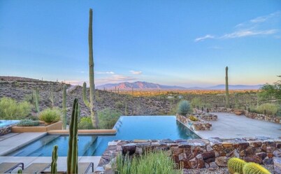 Ultimate Private Desert Escape, Infinity Pool, Million-Dollar View