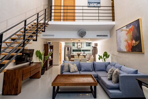 Smart TV y biblioteca musical 